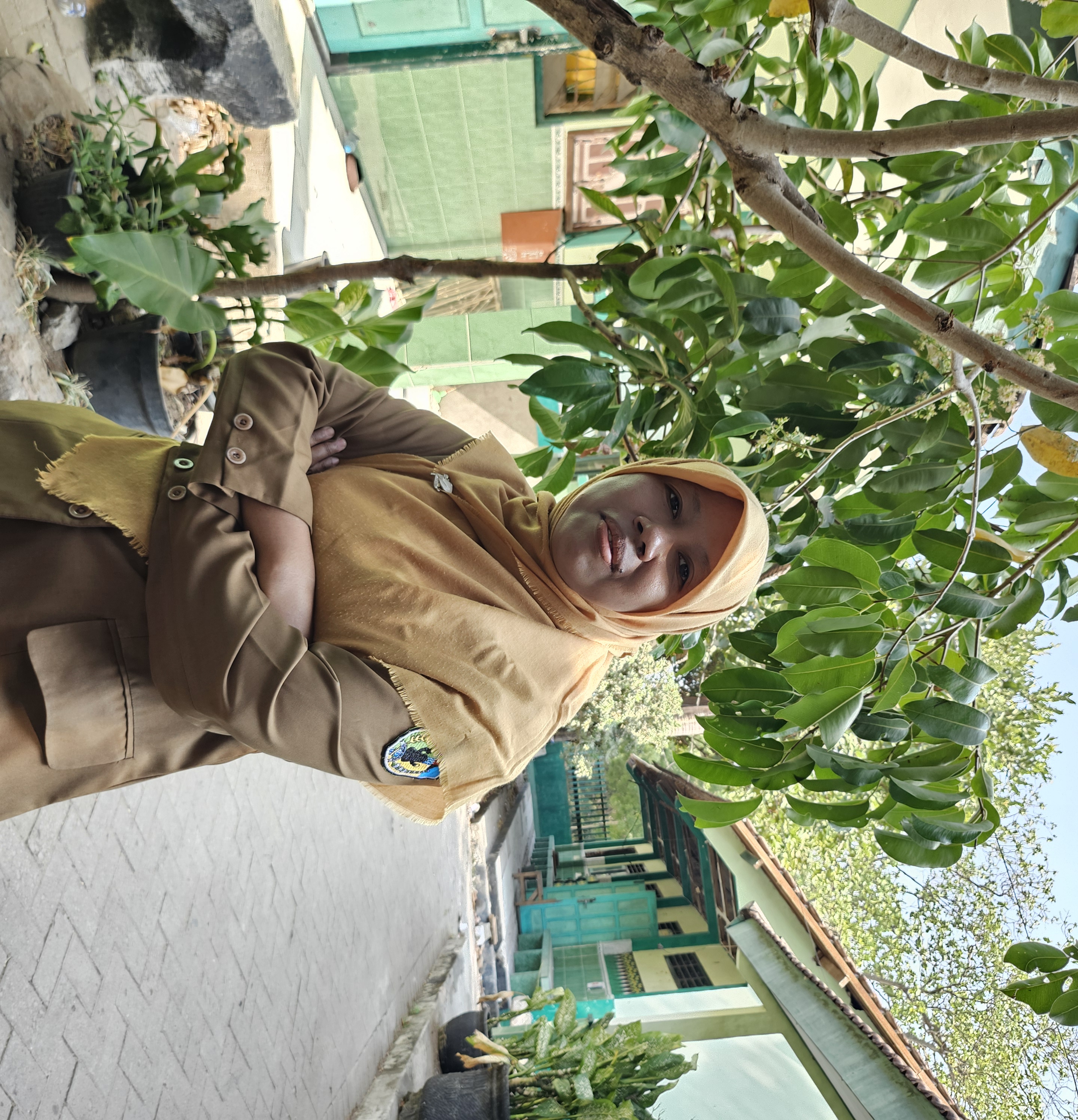 DEWI ASTUTIK, S.Pd
