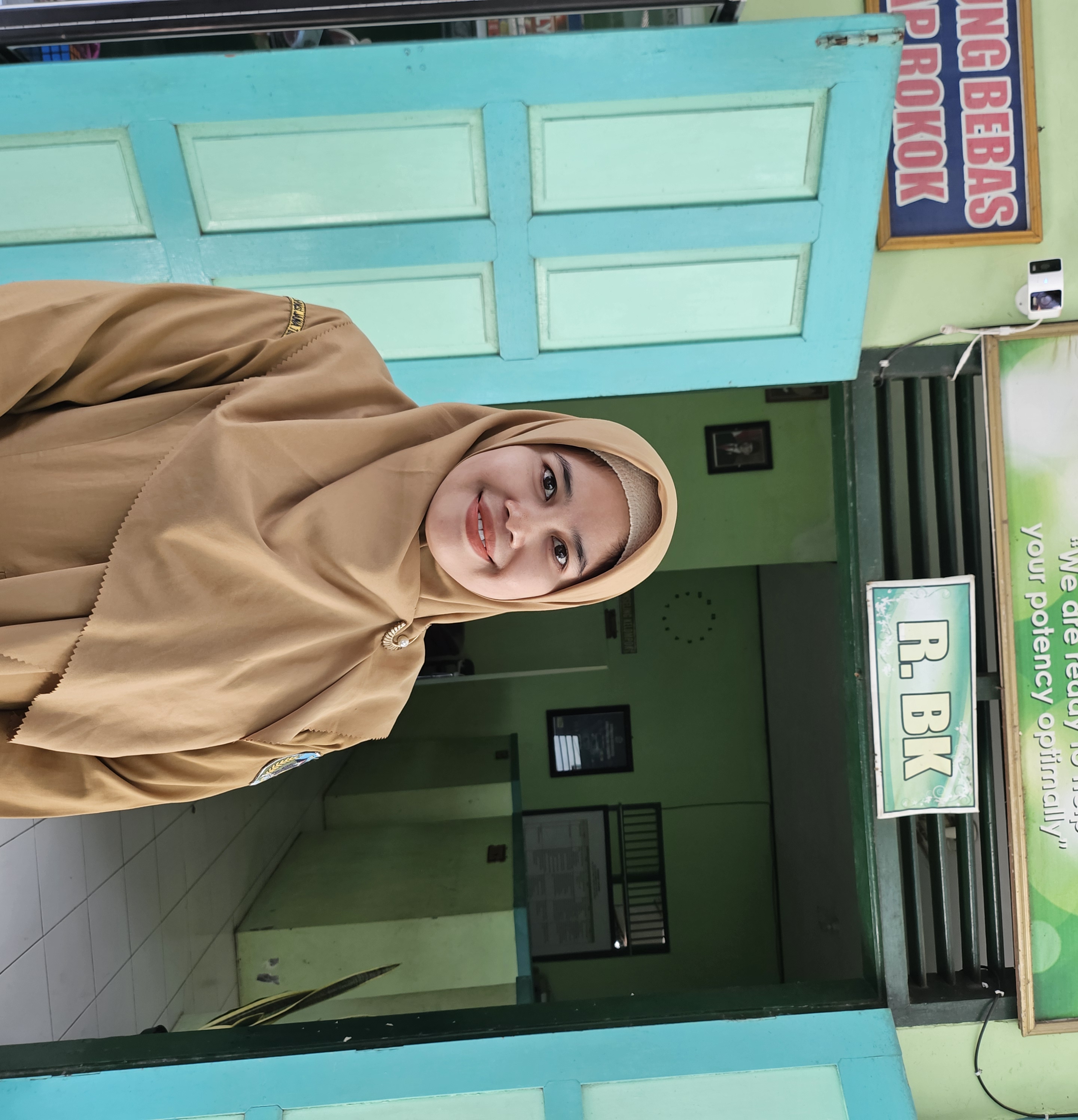 Fitriani Khoriatul Fauziah, S.Pd.